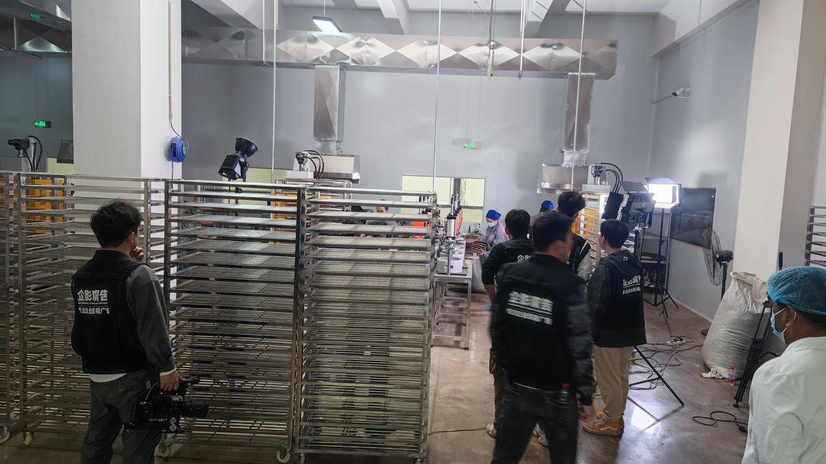 洪海茶厂宣传片拍摄现场(图3)